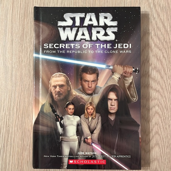 2 Star Wars books: The Old Republic Revan, Secrets of the Jedi - Picture 5 of 6